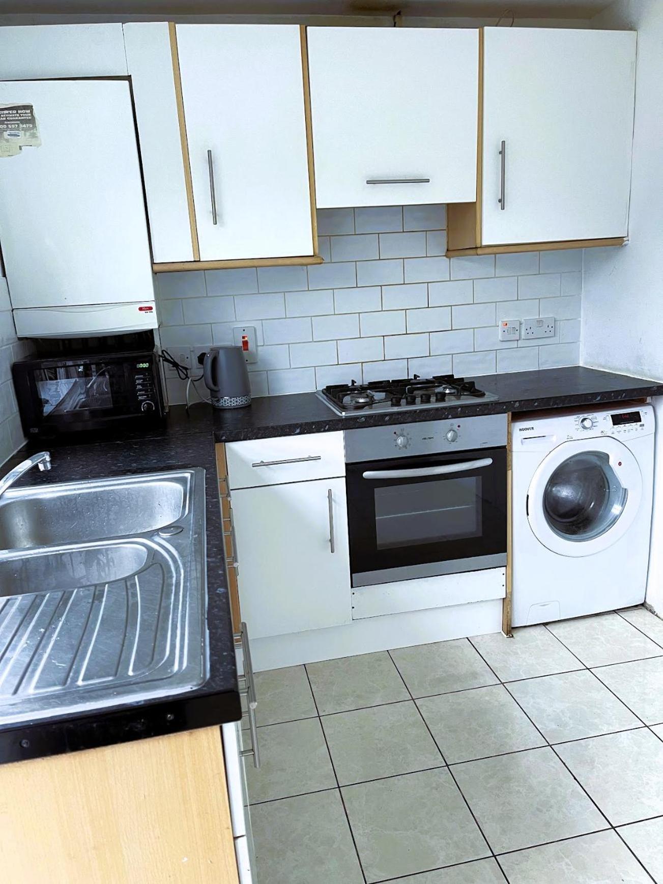 Homestays-Close To Coventry City And University I Free Parking I Wi-Fi المظهر الخارجي الصورة